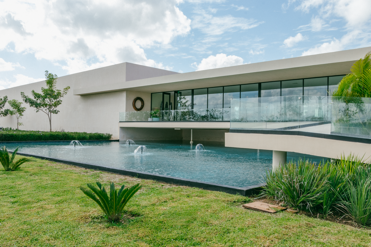 TERRENOS EN VENTA EN PRIVADA CON AMENIDADES, TEMOZON, MÉRIDA