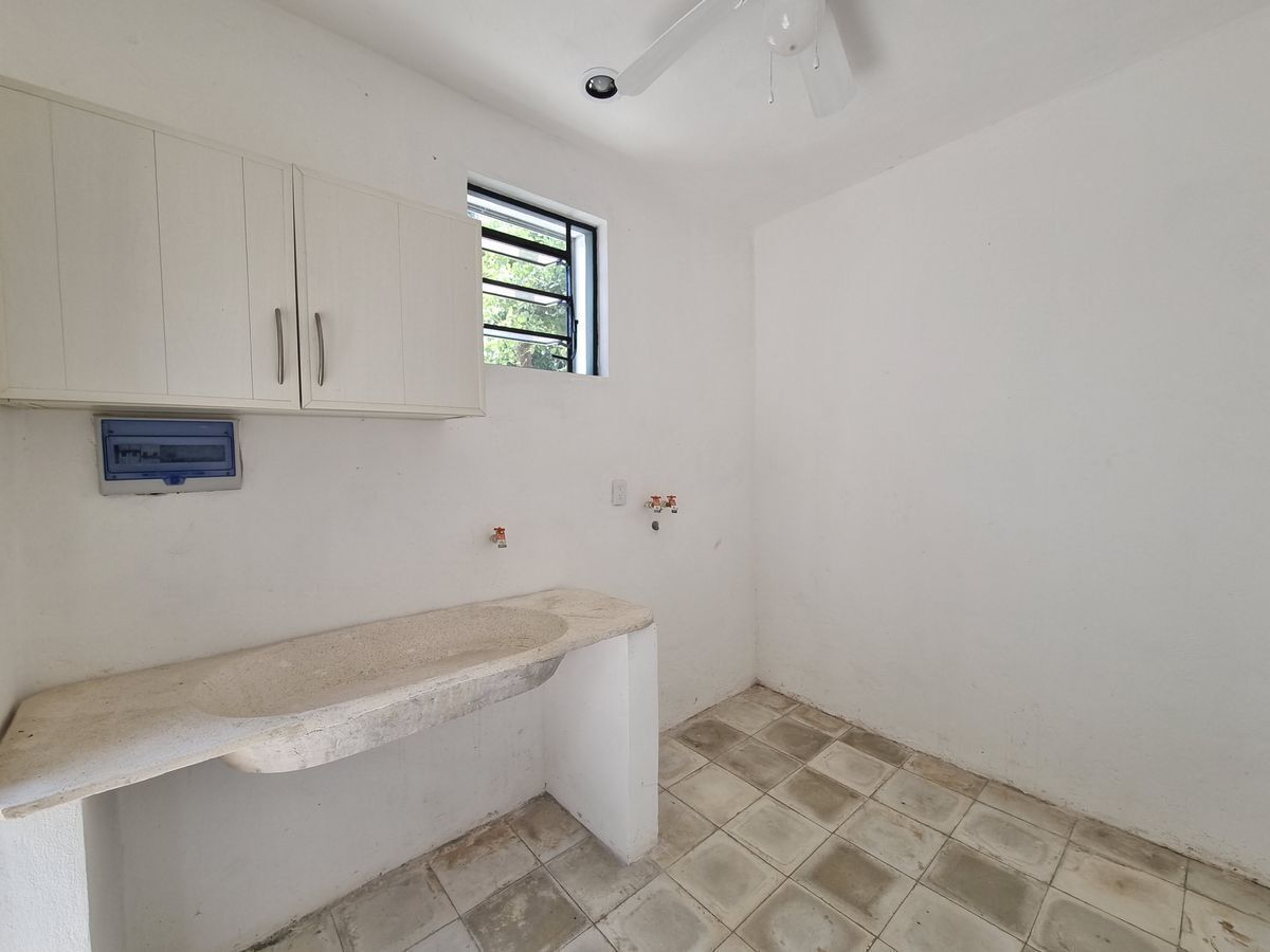 CASA RECIEN REMODELADA DE 1 PLANTA EN RENTA EN COLONIA GARCÍA GINERES, MÉRIDA