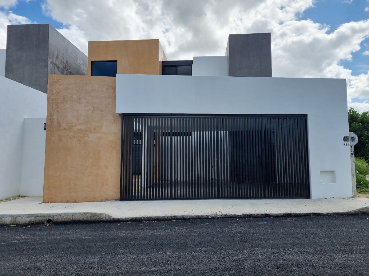 CASA EN VENTA EN TEMOZON, MERIDA