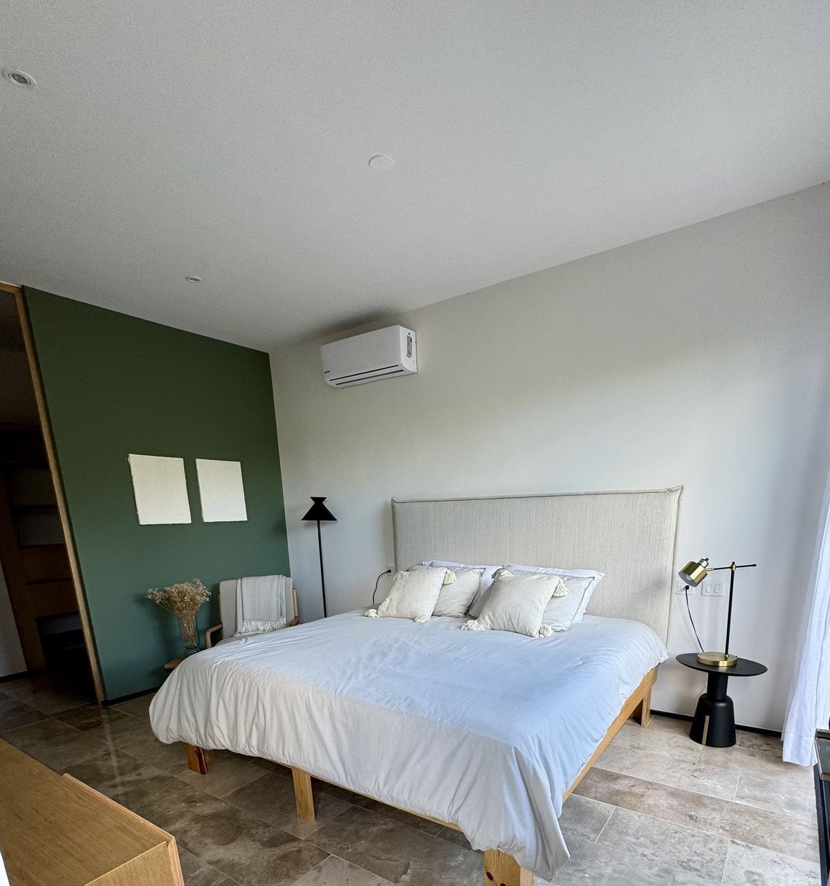 EN VENTA DEPARTAMENTO EN TORRE CON AMENIDADES EN TEMOZÓN, MÉRIDA