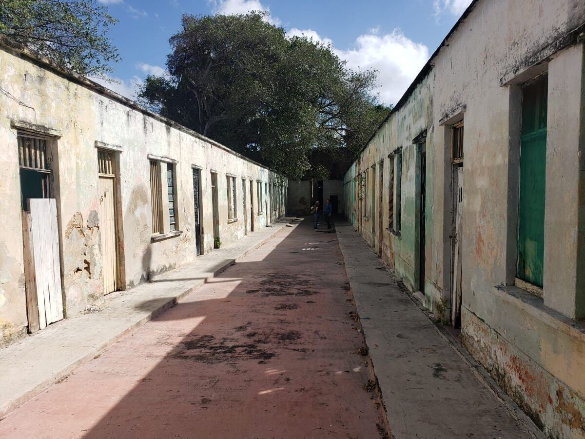 EN VENTA CASA PARA REMODELACION EN EL CENTRO, MERIDA