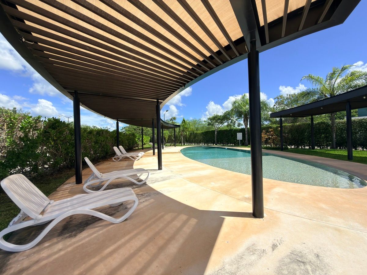 TERRENO EN VENTA EN PRIVADA CON AMENIDADES EN CONKAL, MERIDA