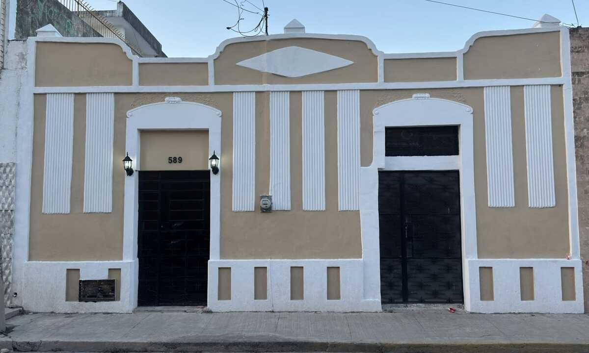 EN VENTA CASA REMODELADA EN EL CENTRO, MERIDA
