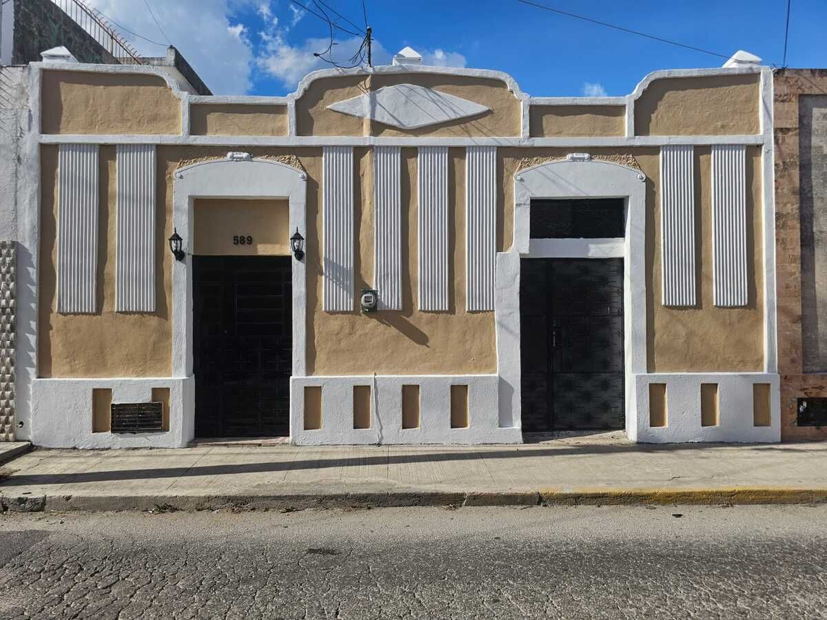 EN VENTA CASA REMODELADA EN EL CENTRO, MERIDA