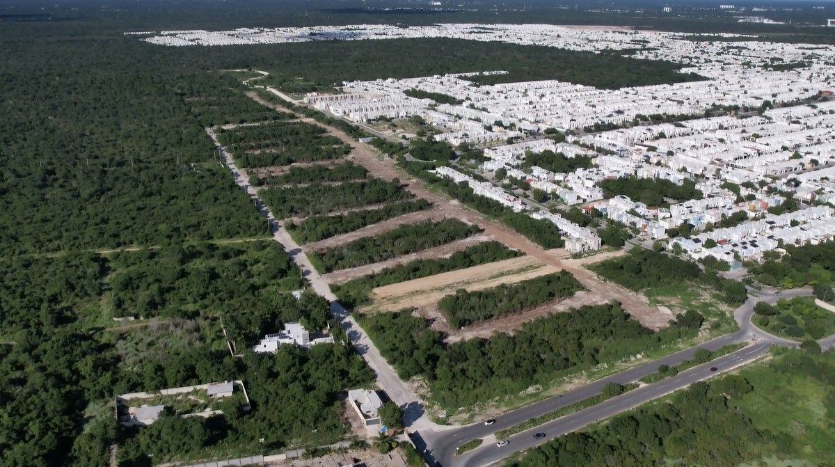 EN VENTA TERRENOS EN SAN ANTONIO HOOL CERCA DE LAS AMERICAS, MERIDA