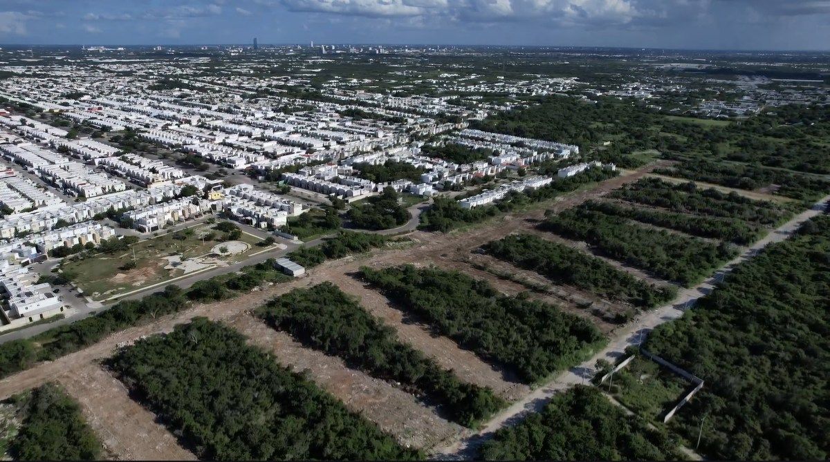 EN VENTA TERRENOS EN SAN ANTONIO HOOL CERCA DE LAS AMERICAS, MERIDA