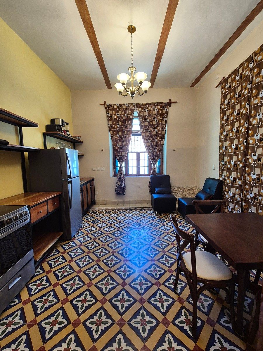 EN RENTA DEPARTAMENTO AMUEBLADO EN EL CENTRO, MERIDA