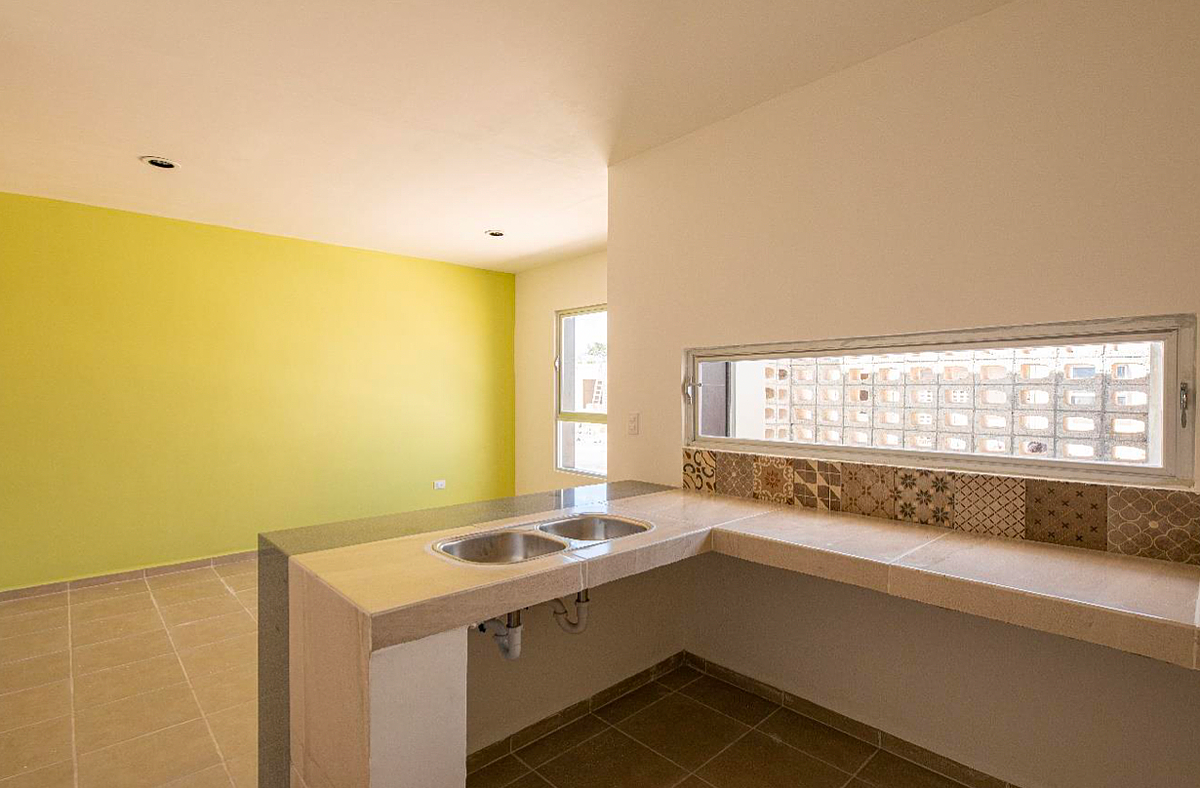 CASA EN VENTA A ESTRENAR AL ORIENTE DE MERIDA | ENTREGA INMEDIATA| 1 PLANTA